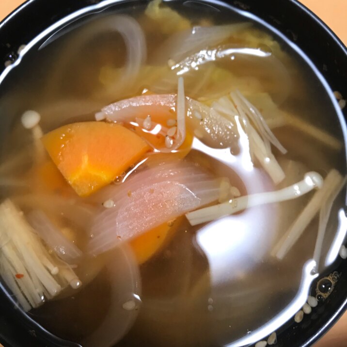 白菜入り豆板醤スープ